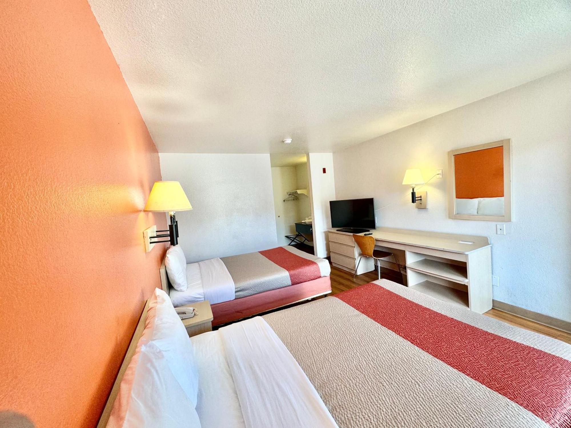 Motel 6-Bellflower, Ca - Los Angeles Esterno foto